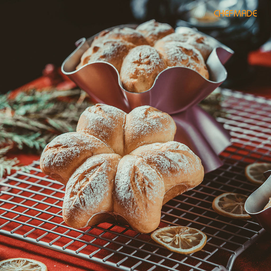 CHEFMADE Hexagonal Bread Pan Non-stick Cake Mould Christmas Holiday Bakeware WK9823